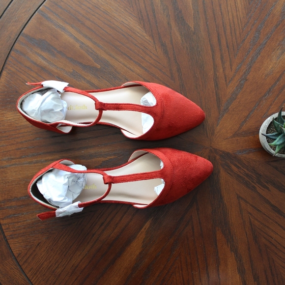 Faux Suede T-Strap Flat in Rust Red - Modcloth NWB - Picture 2 of 3